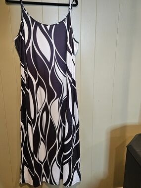 SHEIN Curve 5X Black White Abstract Maxi Dress Plus Size Spaghetti Strap Flowy